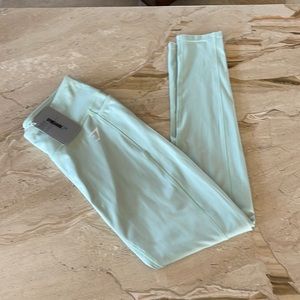 Gymshark Dry Dreamy Leggings 2.0 NWT